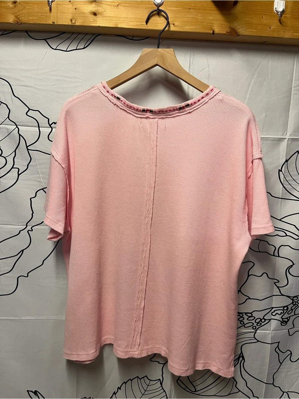 Free People Pink 'Meowy Christmas' Cat Graphic Tee - Pink (313)